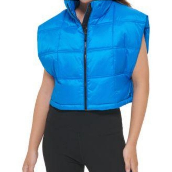 Calvin Klein Cropped Mock-Neck Puffer Vest - Picture 4 of 16